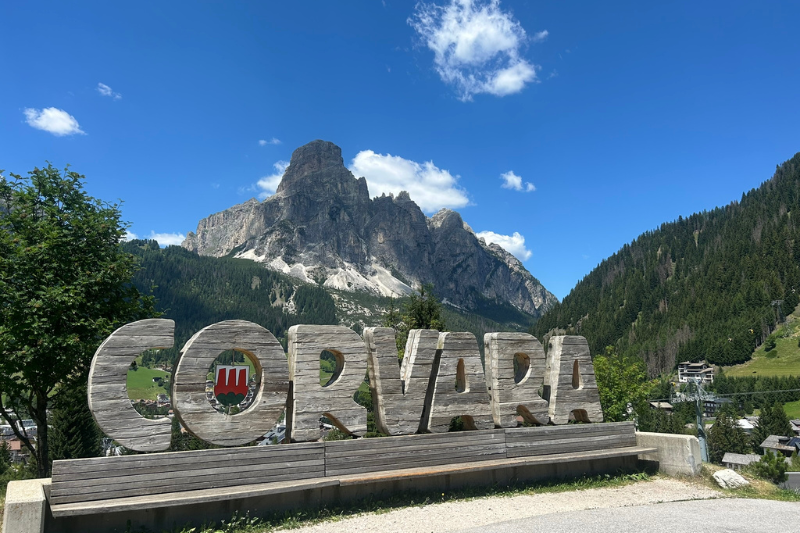 Corvara nas dolomitas