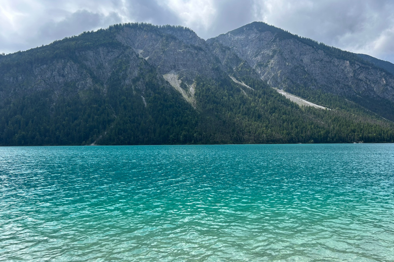montanhas do lago plansee
